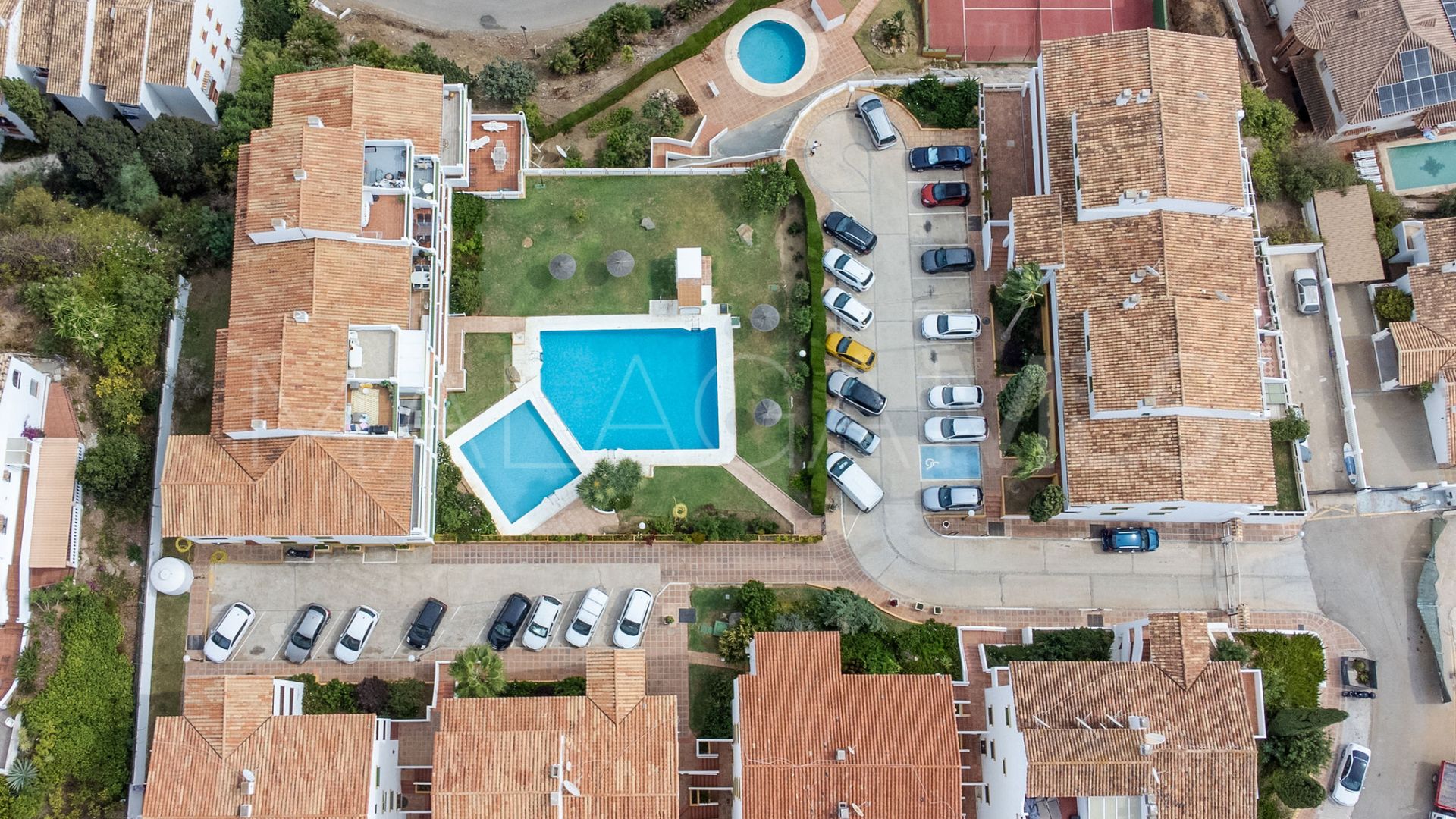 Duplex penthouse for sale in Riviera del Sol