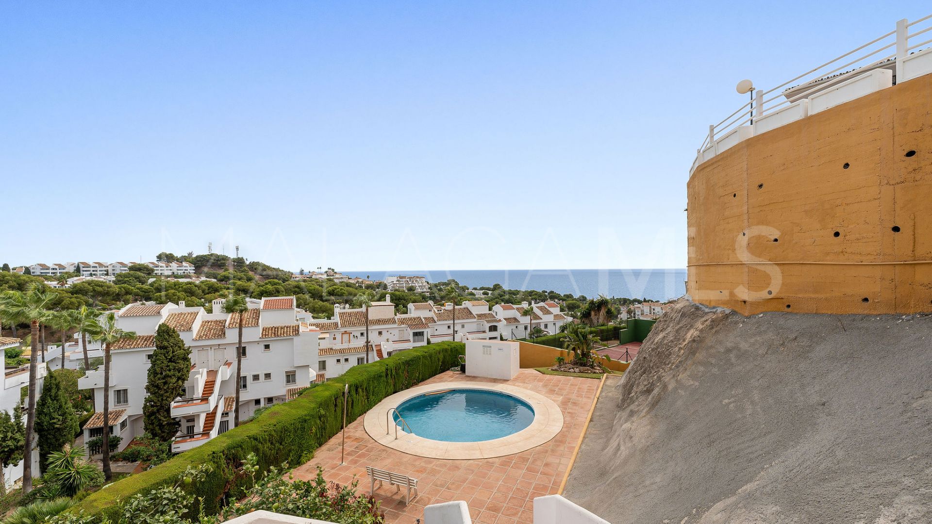 Duplex penthouse for sale in Riviera del Sol