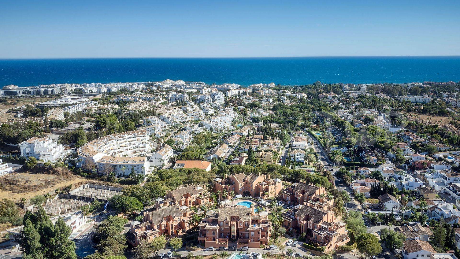 Andalucia Alta, duplex planta baja a la venta de 3 dormitorios