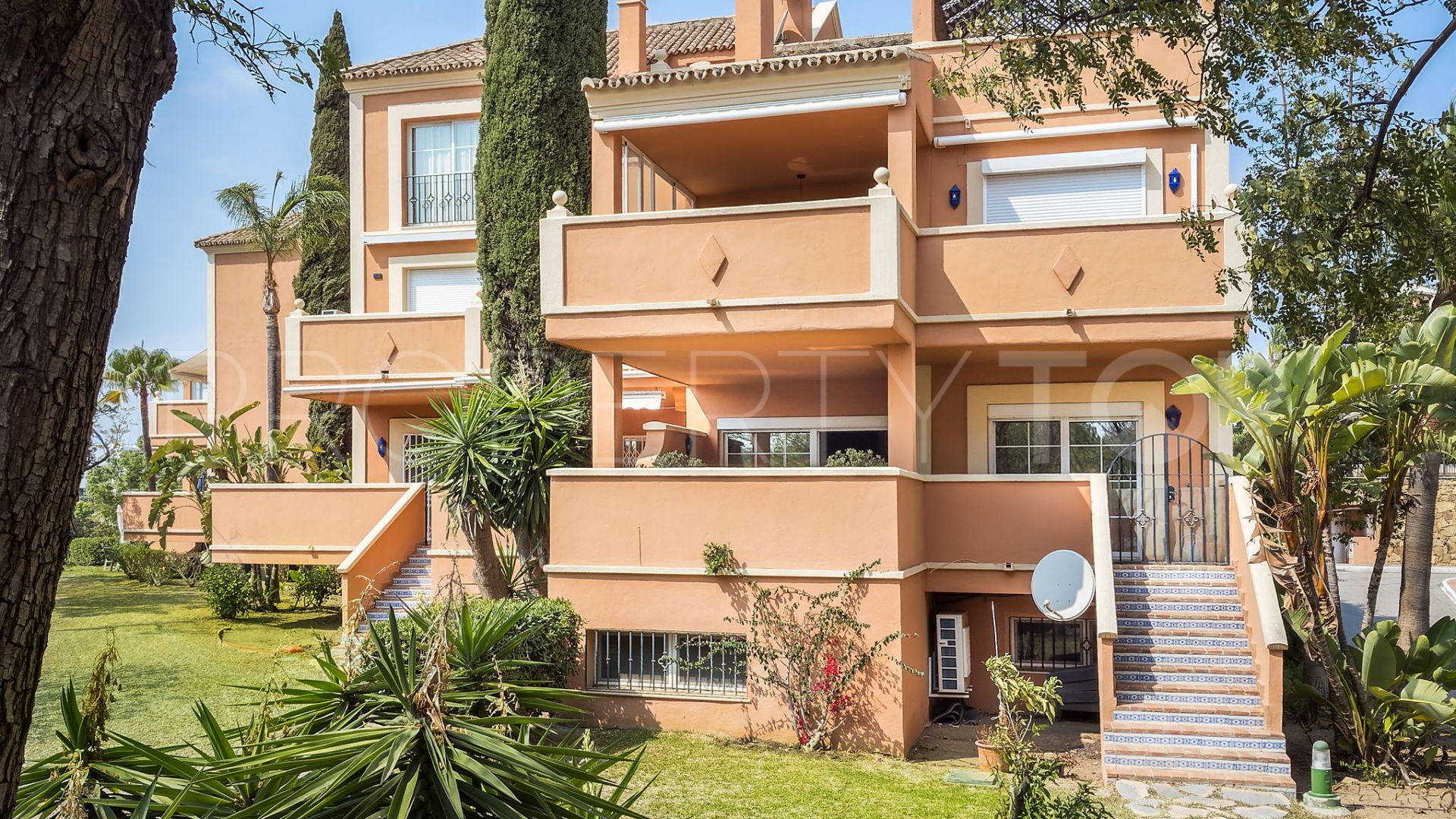 Andalucia Alta, duplex planta baja a la venta de 3 dormitorios