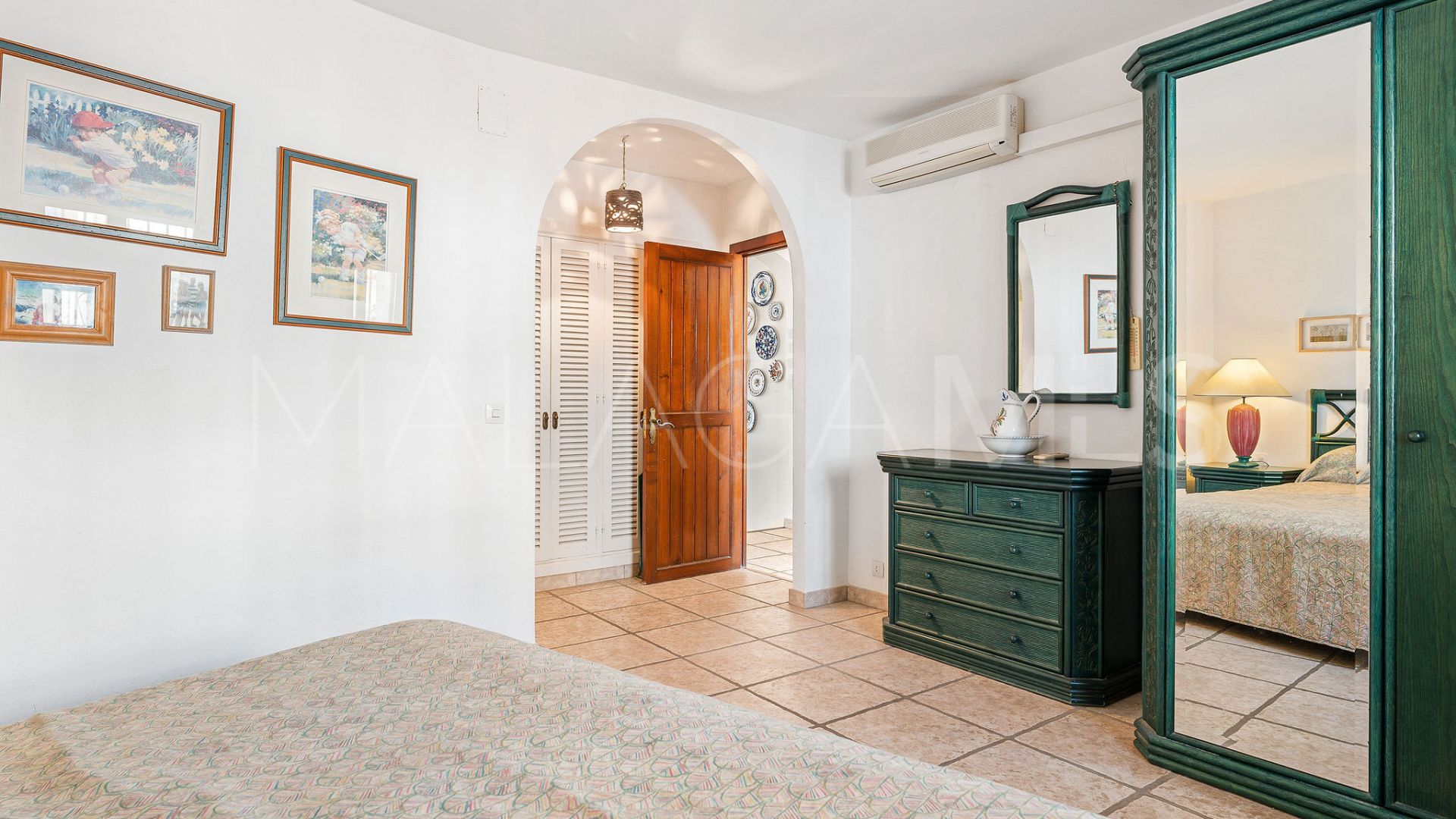 Erdgeschosswohnung for sale in Puerto de Cabopino