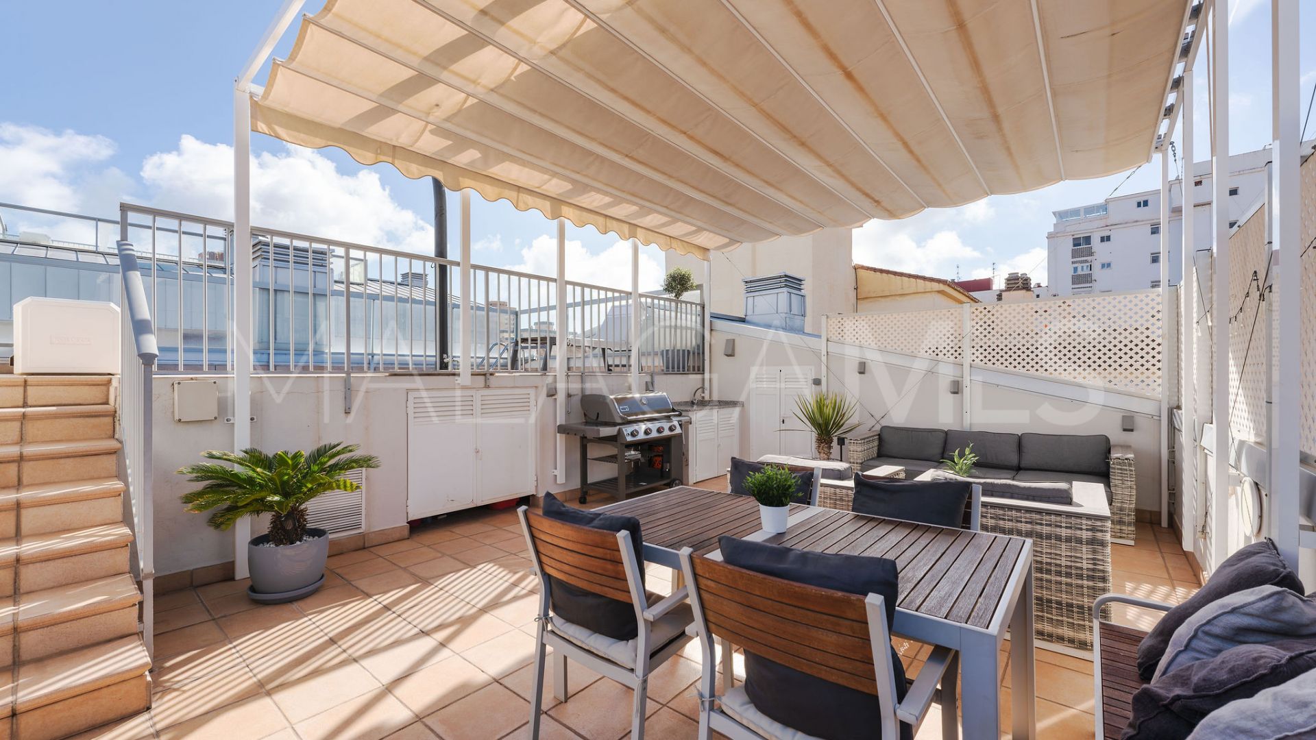 For sale Fuengirola Centro duplex penthouse with 4 bedrooms