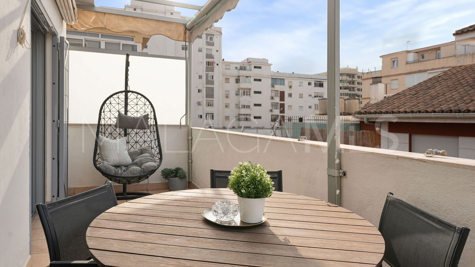 For sale Fuengirola Centro duplex penthouse with 4 bedrooms