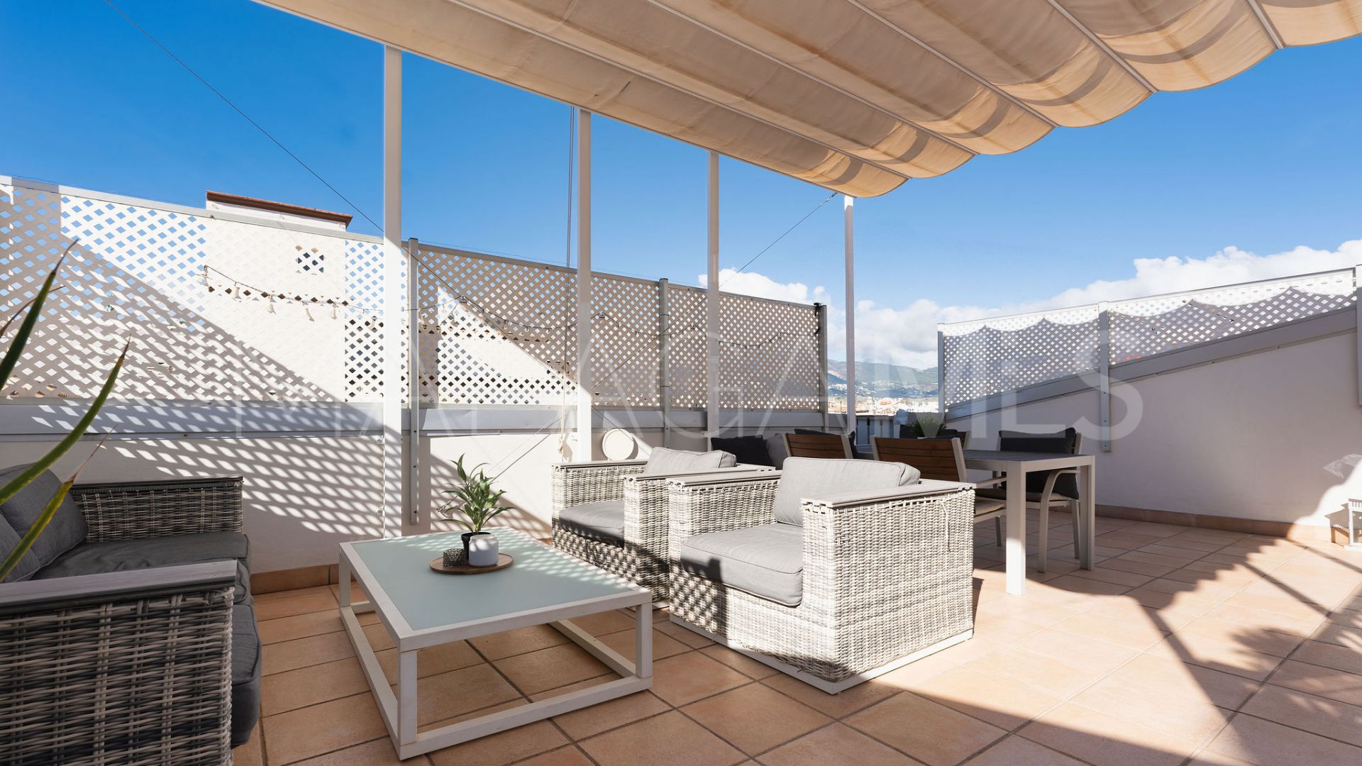 For sale Fuengirola Centro duplex penthouse with 4 bedrooms