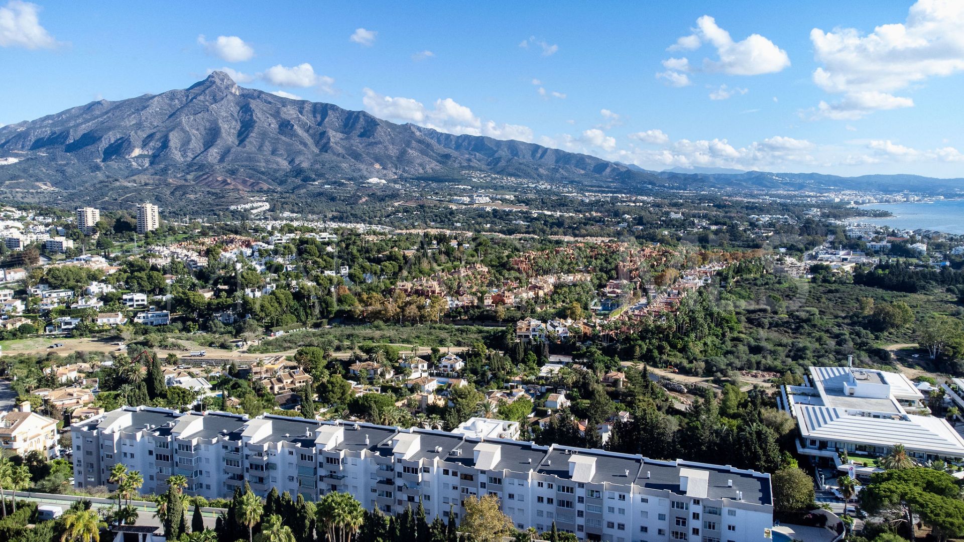 Lägenhet for sale in Conjunto Casaño