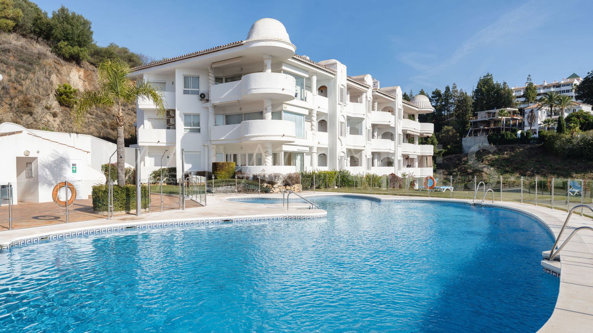 Apartamento for sale in Calahonda