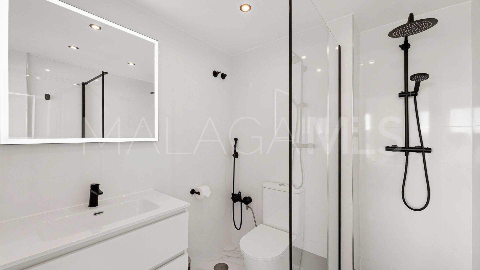 Apartamento for sale in Calahonda