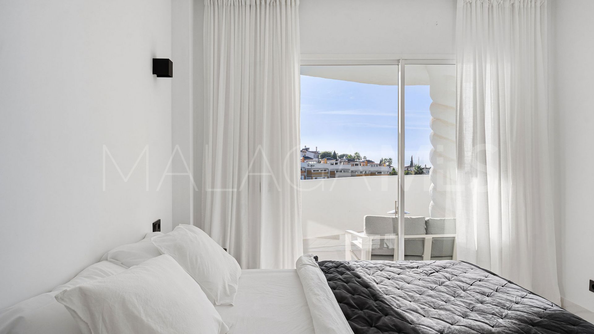 Apartamento for sale in Calahonda