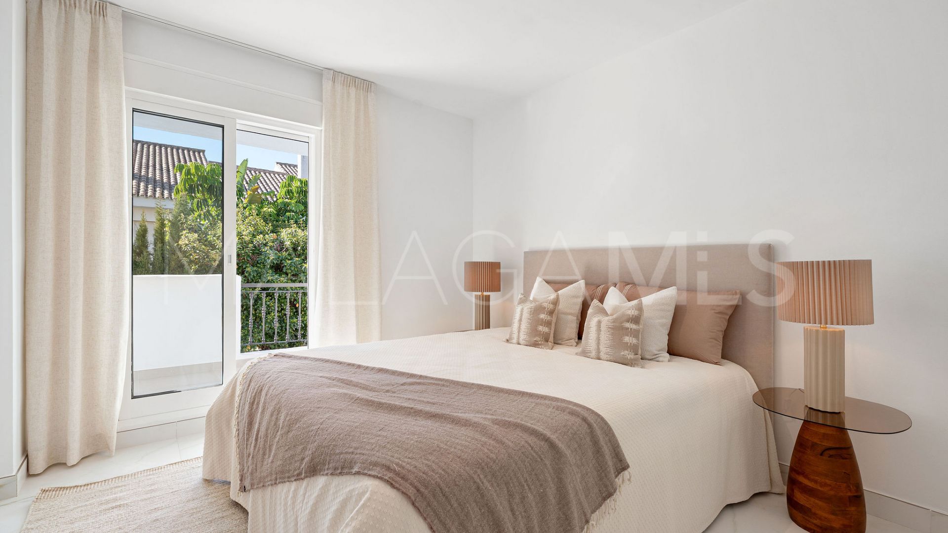 Radhus for sale in Los Naranjos de Marbella