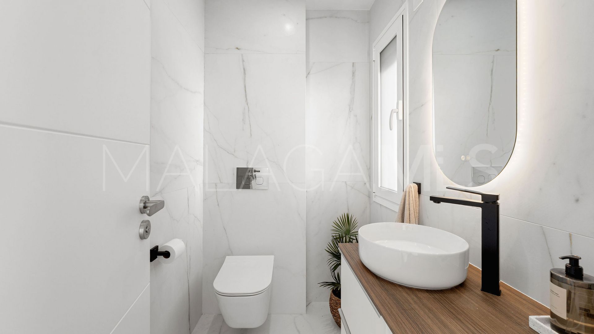 Radhus for sale in Los Naranjos de Marbella