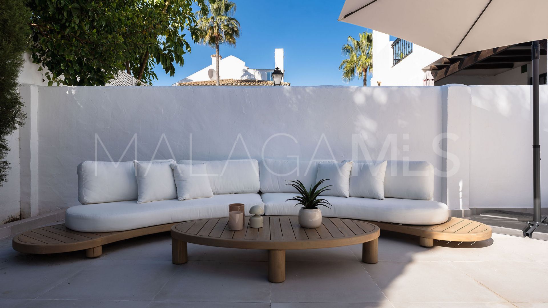 Radhus for sale in Los Naranjos de Marbella