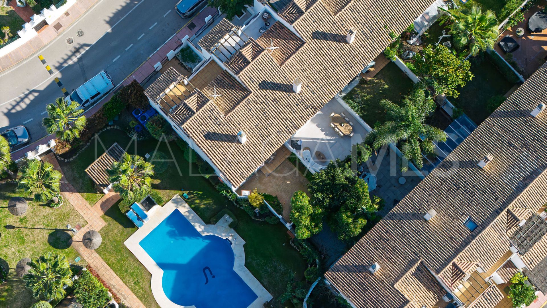 Radhus for sale in Los Naranjos de Marbella