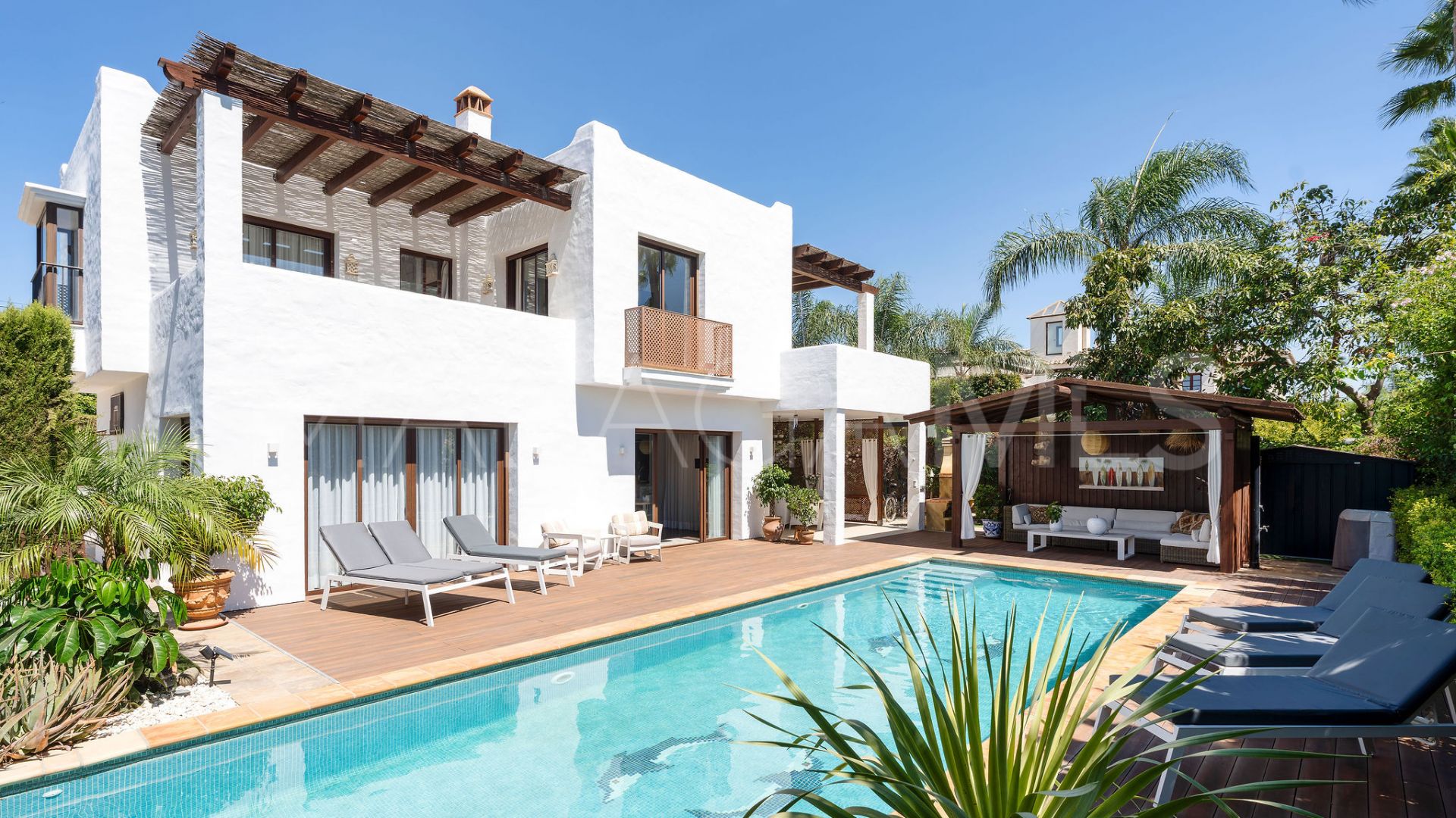 For sale villa in San Pedro Playa