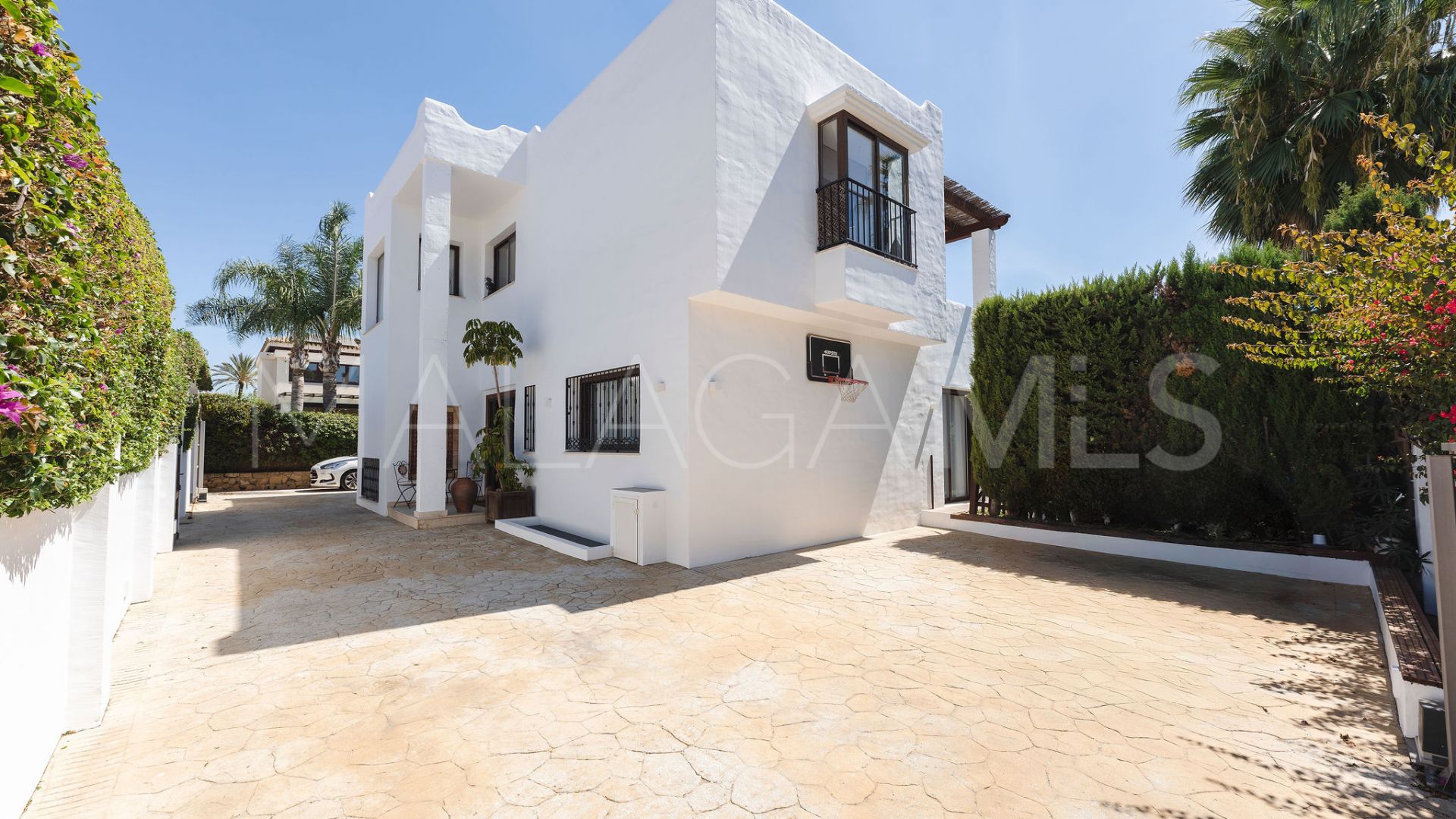 For sale villa in San Pedro Playa