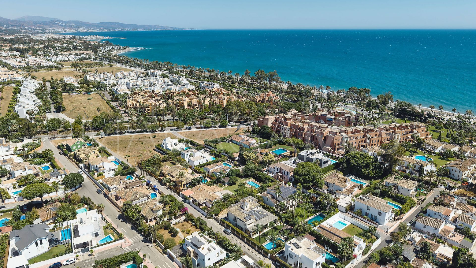 For sale villa in San Pedro Playa
