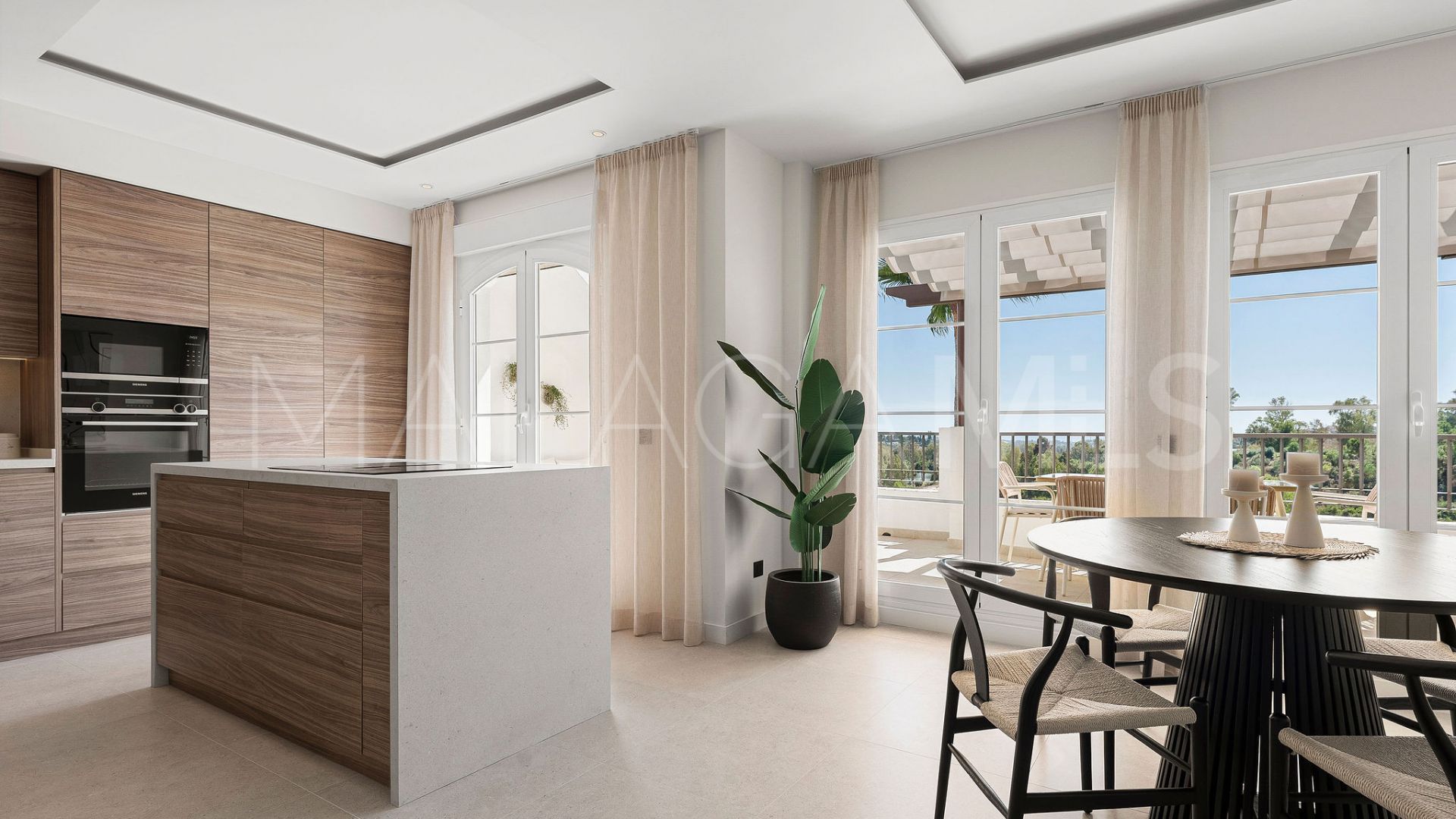 Buy 3 bedrooms penthouse in Los Arqueros