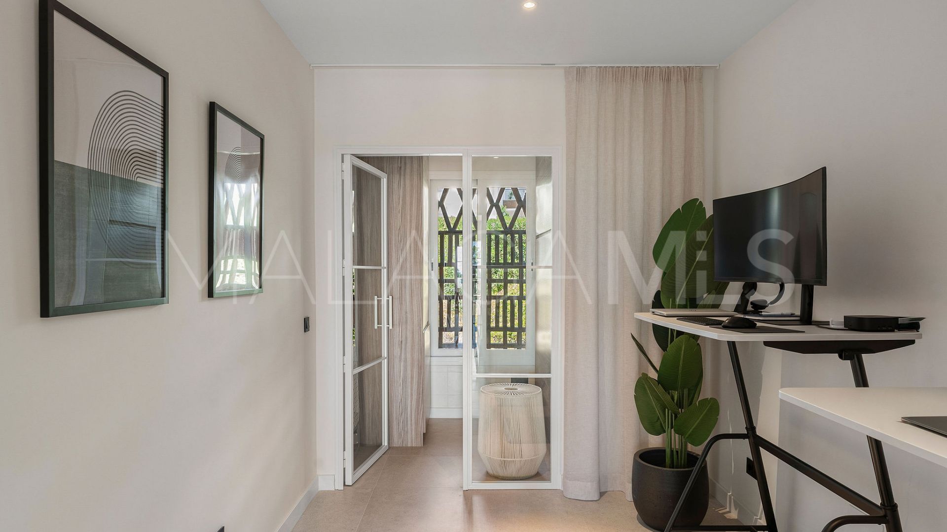 Buy 3 bedrooms penthouse in Los Arqueros