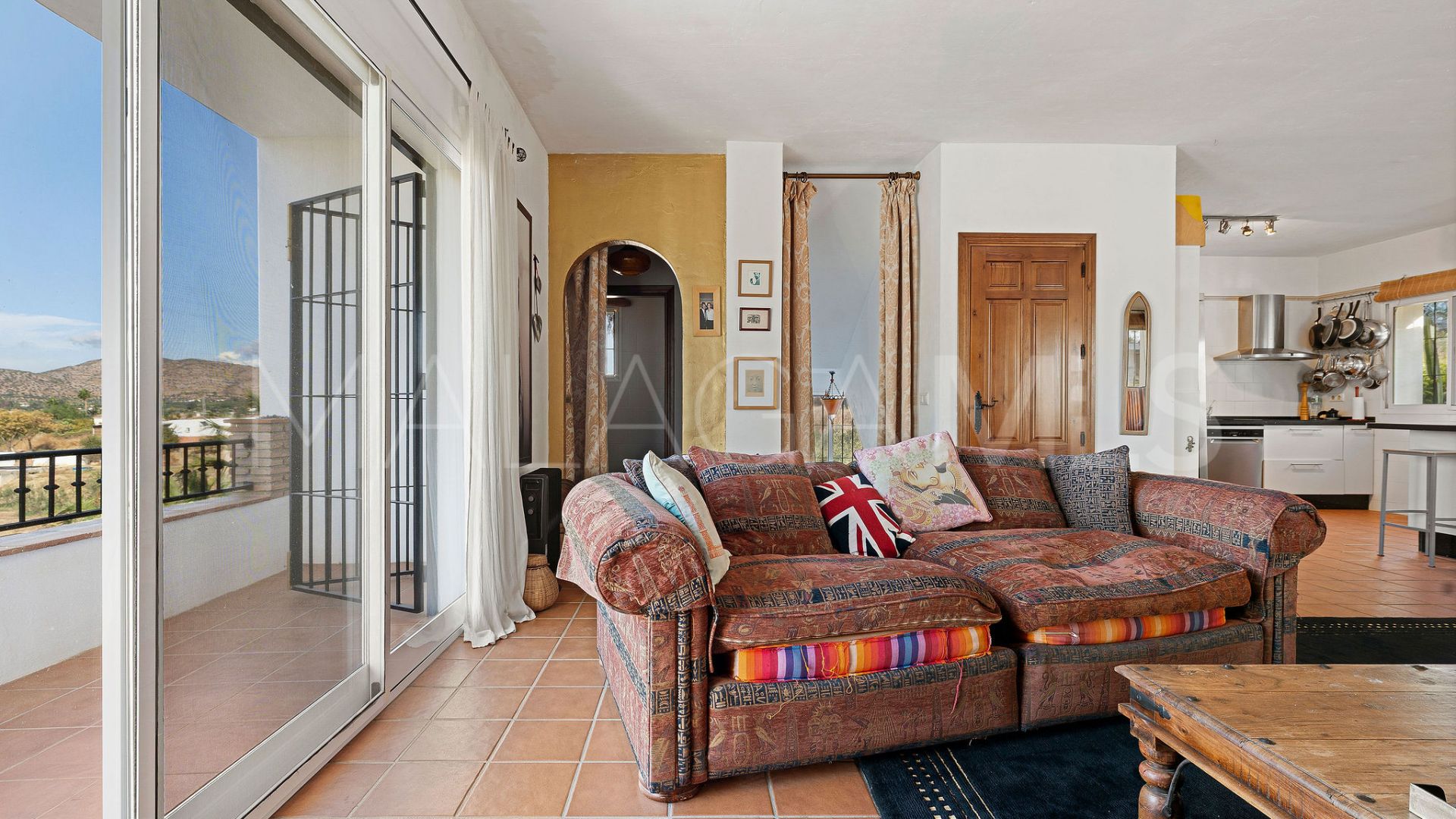 Villa for sale in Alhaurin el Grande