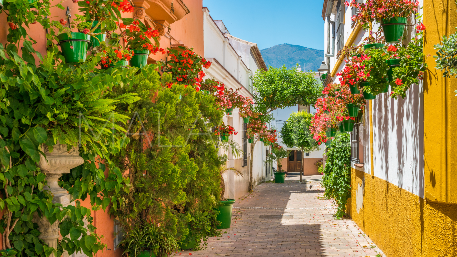 Bostadstomt for sale in Estepona Old Town