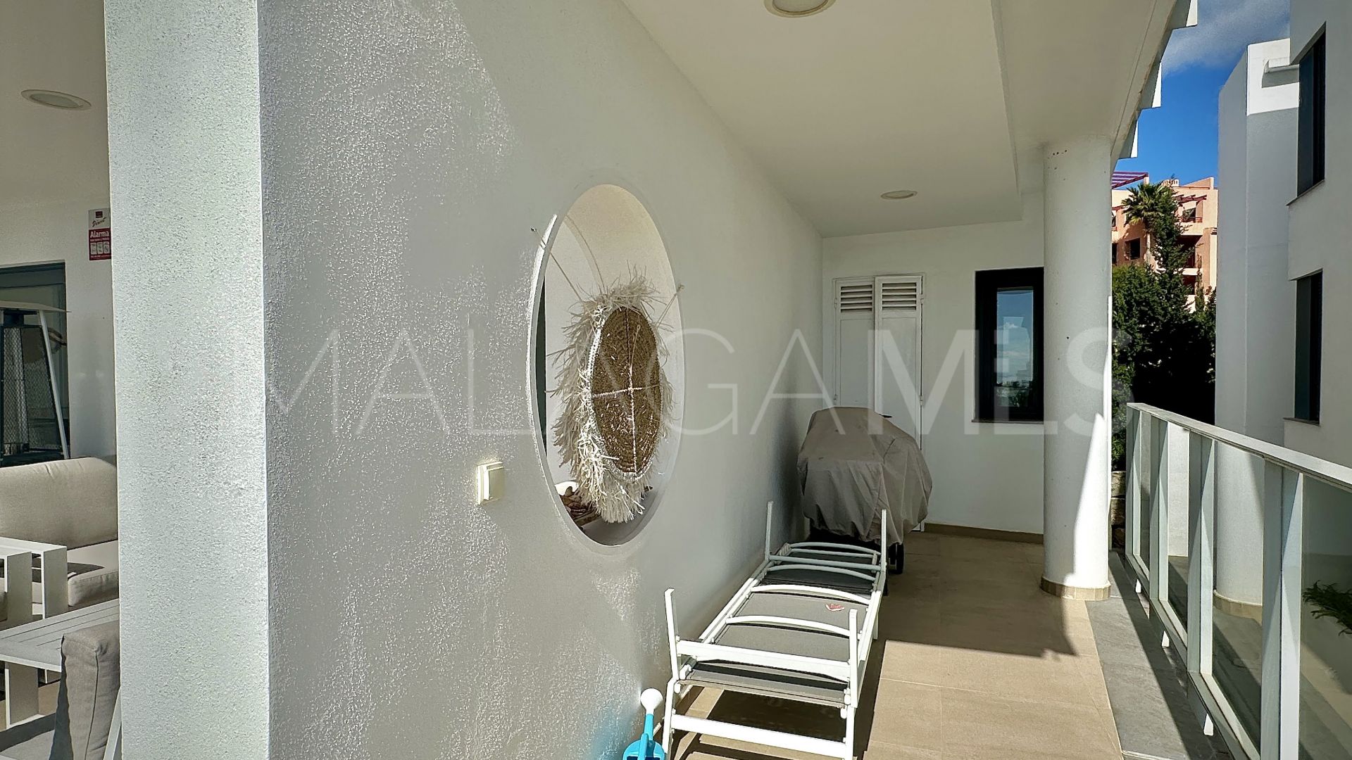 Appartement for sale in Sunrise Height