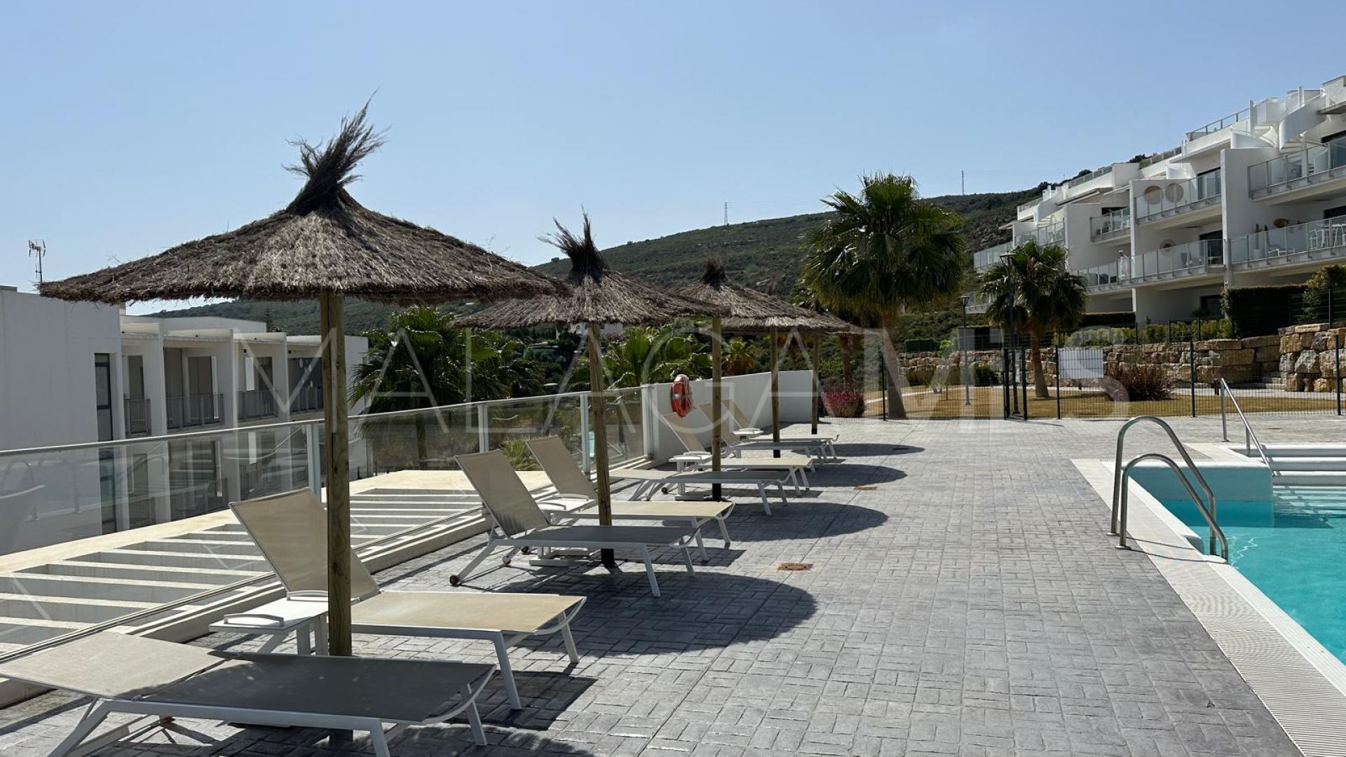 Appartement for sale in Sunrise Height