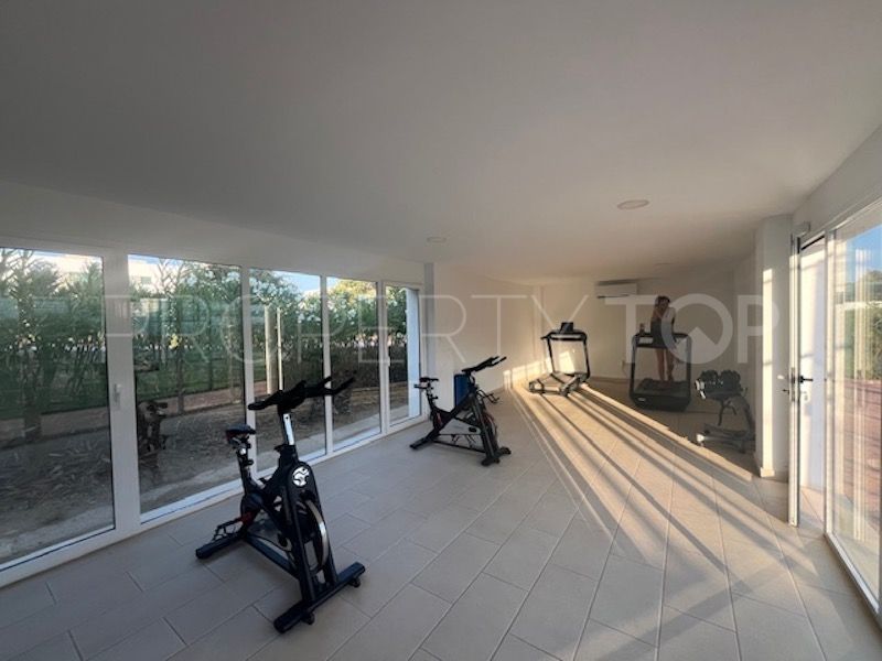 For sale ground floor apartment in Senda Chica