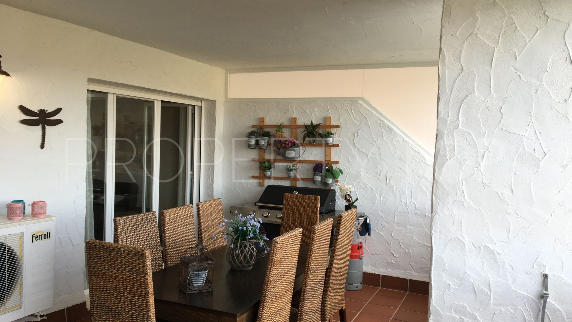 For sale ground floor apartment with 2 bedrooms in La Duquesa Golf