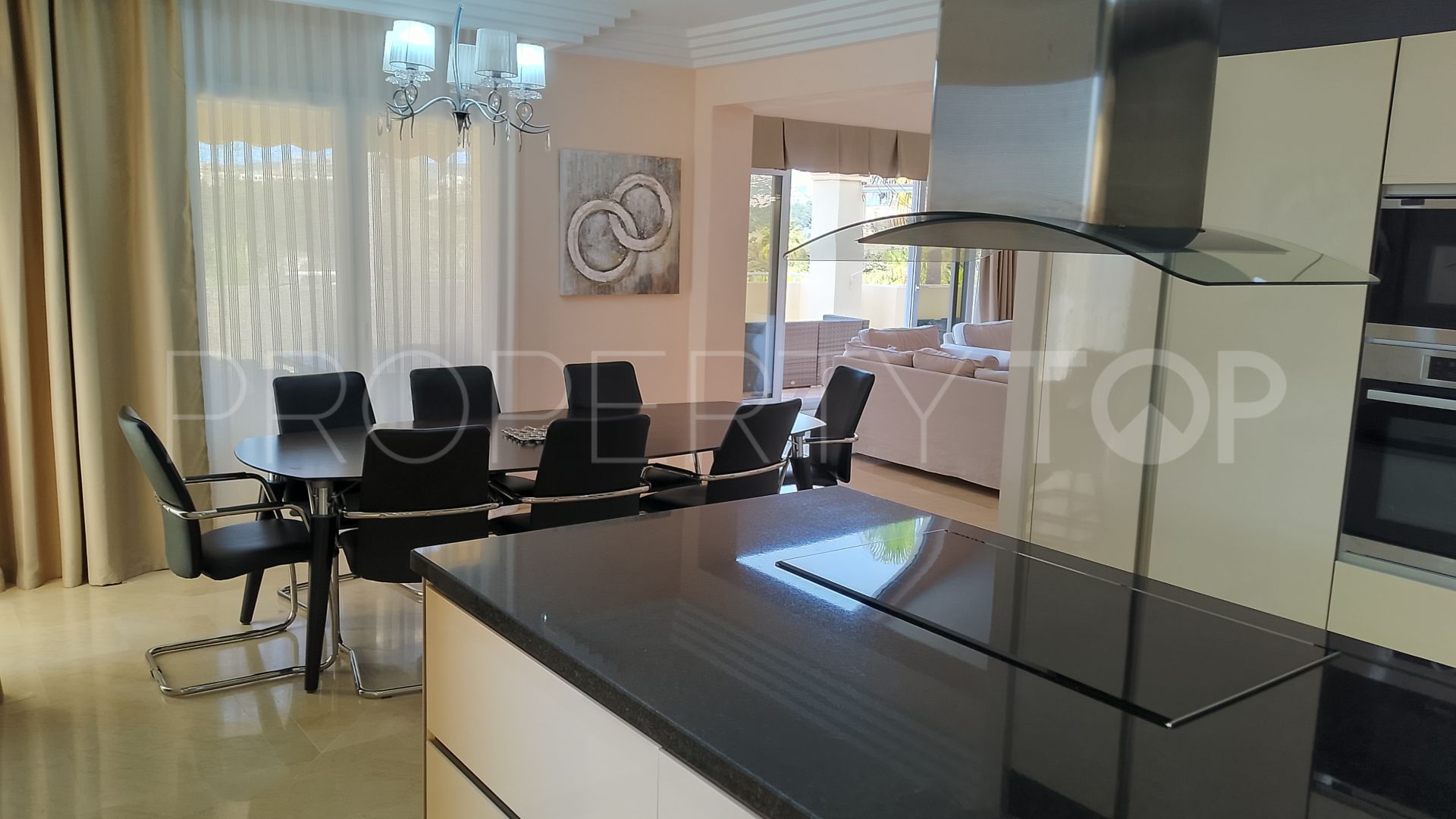 3 bedrooms penthouse in Majestic for sale