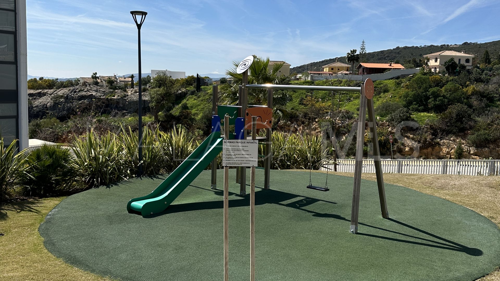 Apartamento a la venta with 3 bedrooms in Bahia de las Rocas