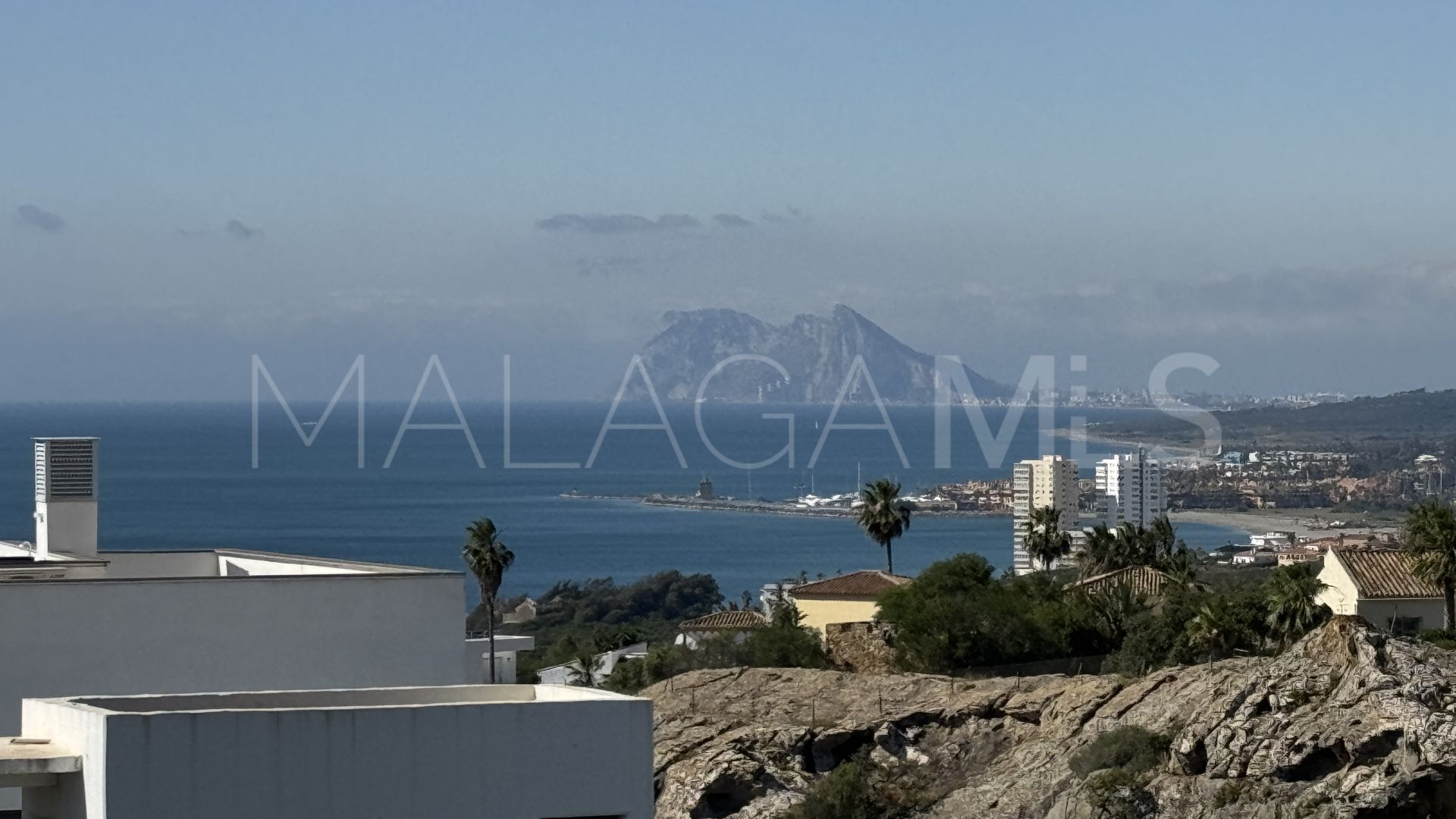 Apartamento a la venta with 3 bedrooms in Bahia de las Rocas