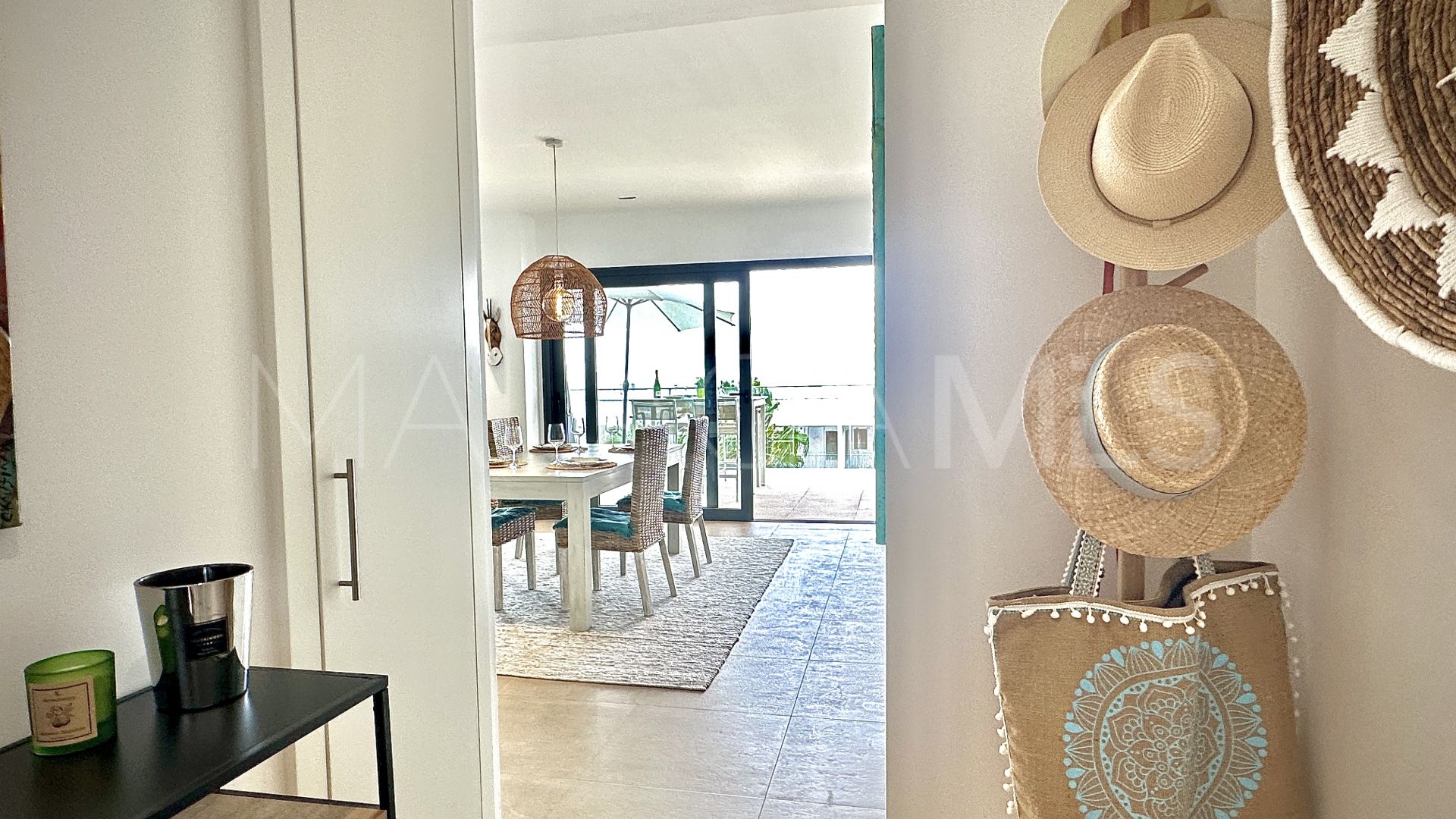 Apartamento a la venta with 3 bedrooms in Bahia de las Rocas