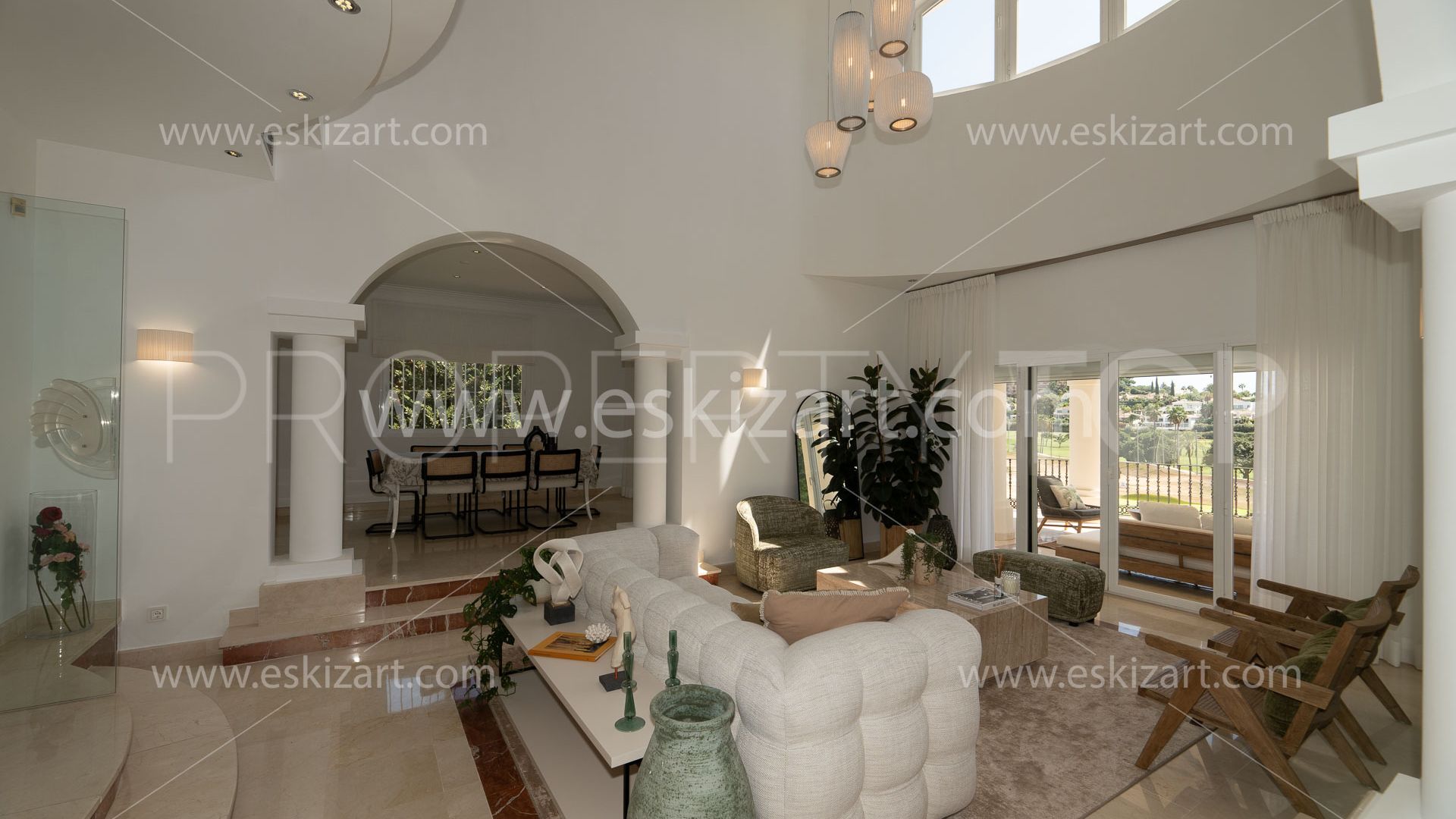 Buy villa in Los Naranjos Golf