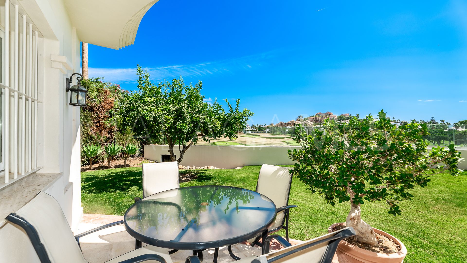 Los Naranjos Golf, villa for sale