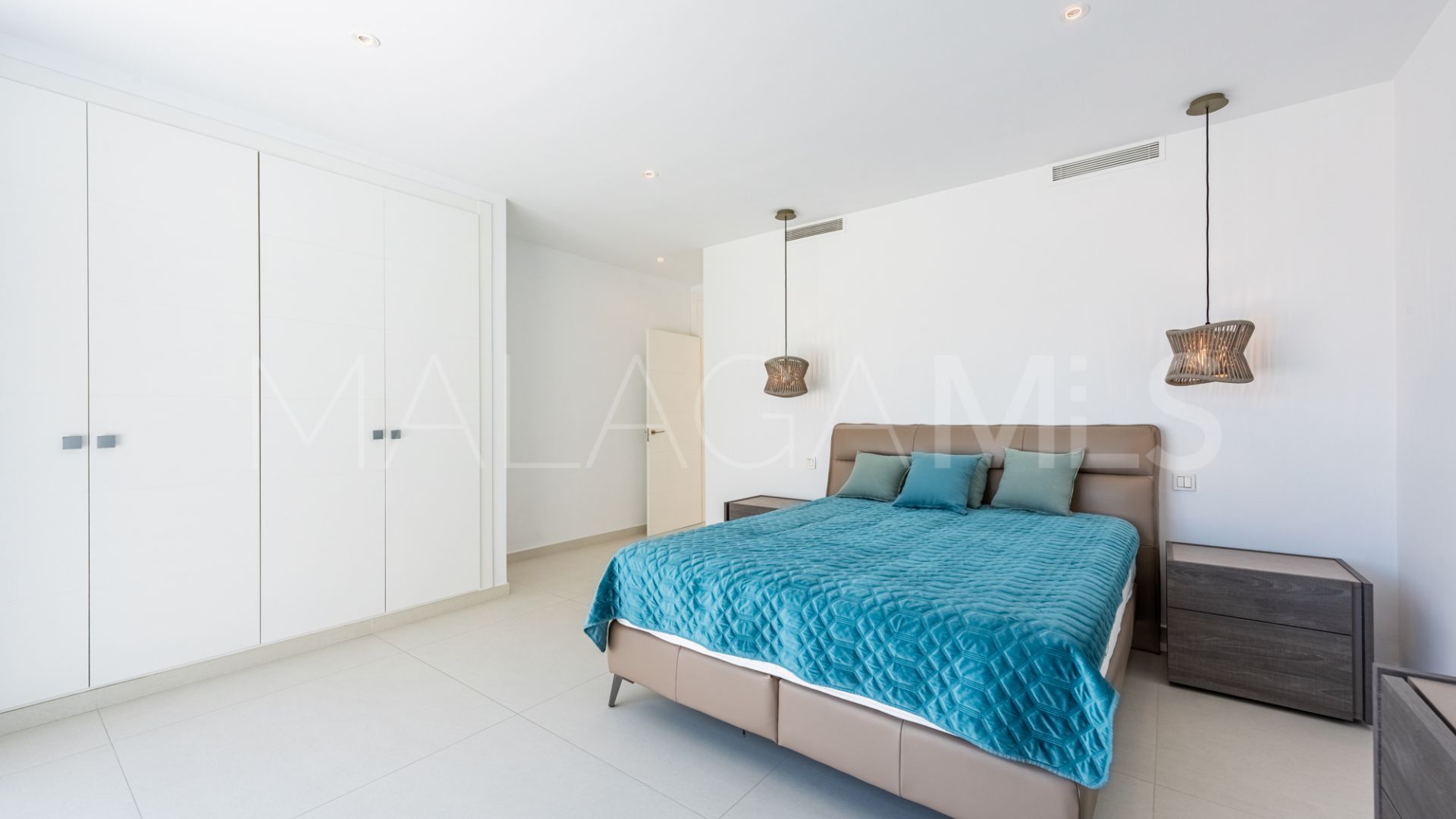 Villa for sale in Monte Biarritz de 6 bedrooms