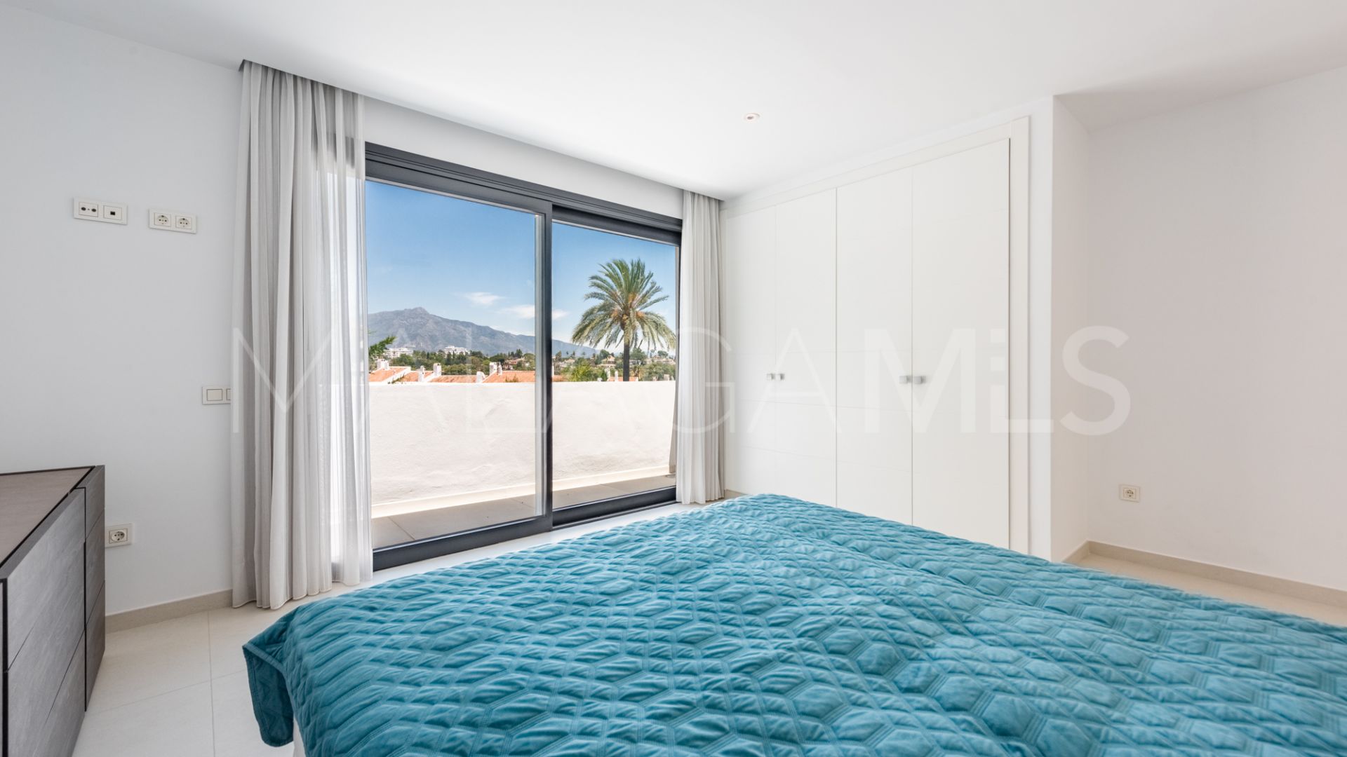 Villa for sale in Monte Biarritz de 6 bedrooms