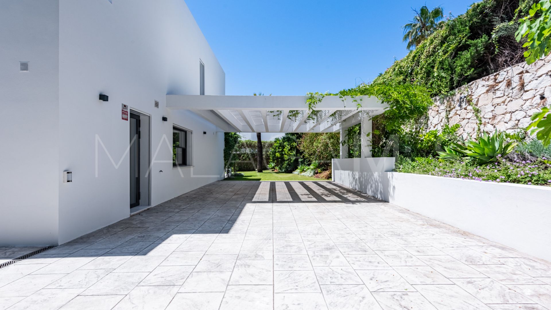 Villa for sale in Monte Biarritz de 6 bedrooms