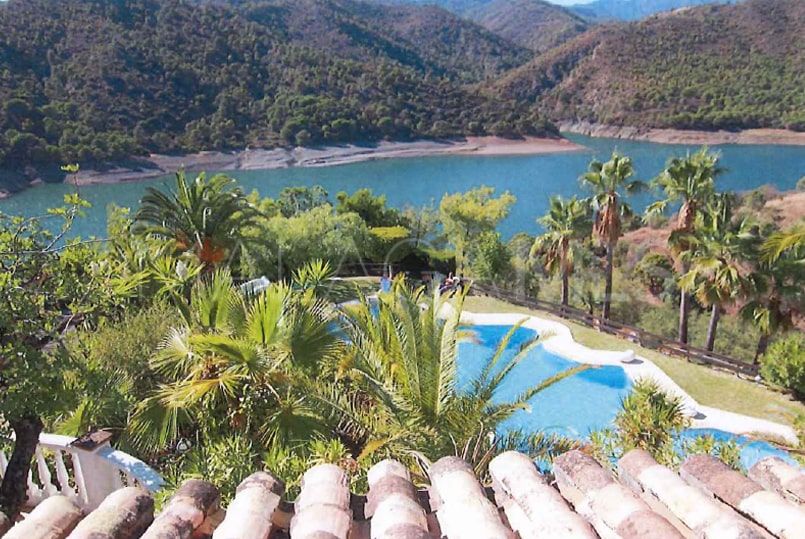 For sale Istan 6 bedrooms finca