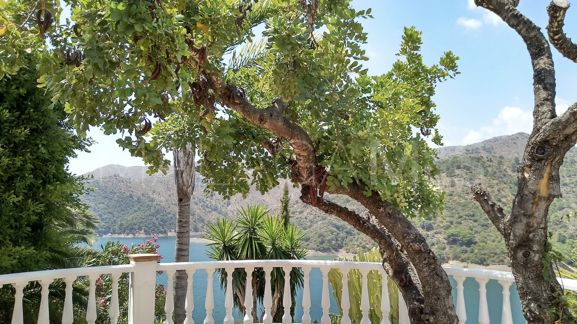 For sale Istan 6 bedrooms finca