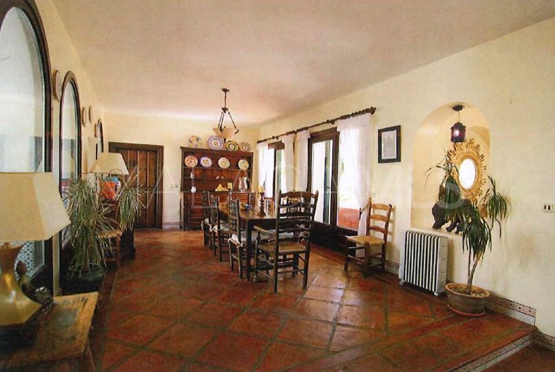 For sale Istan 6 bedrooms finca