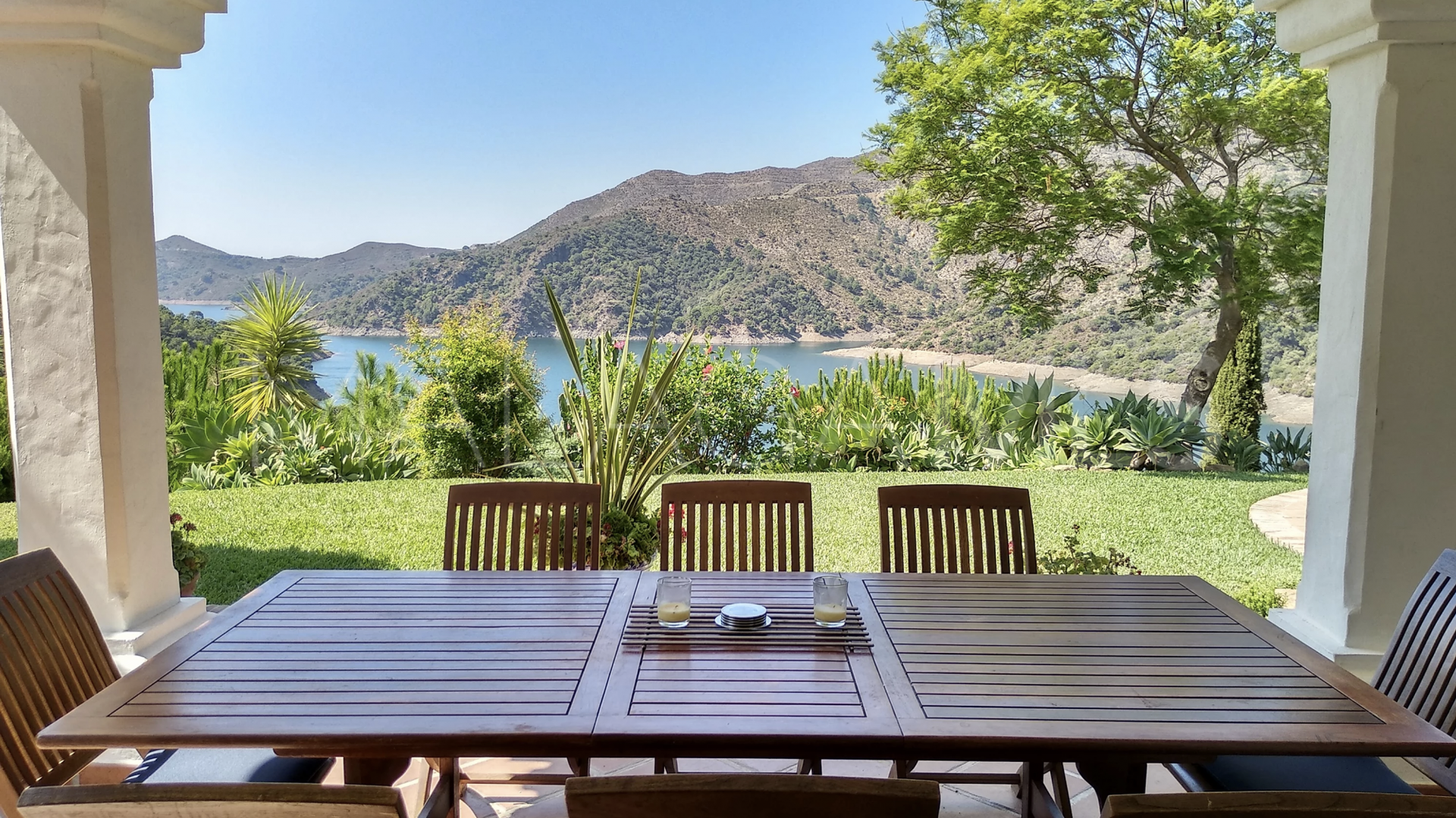 For sale Istan 6 bedrooms finca