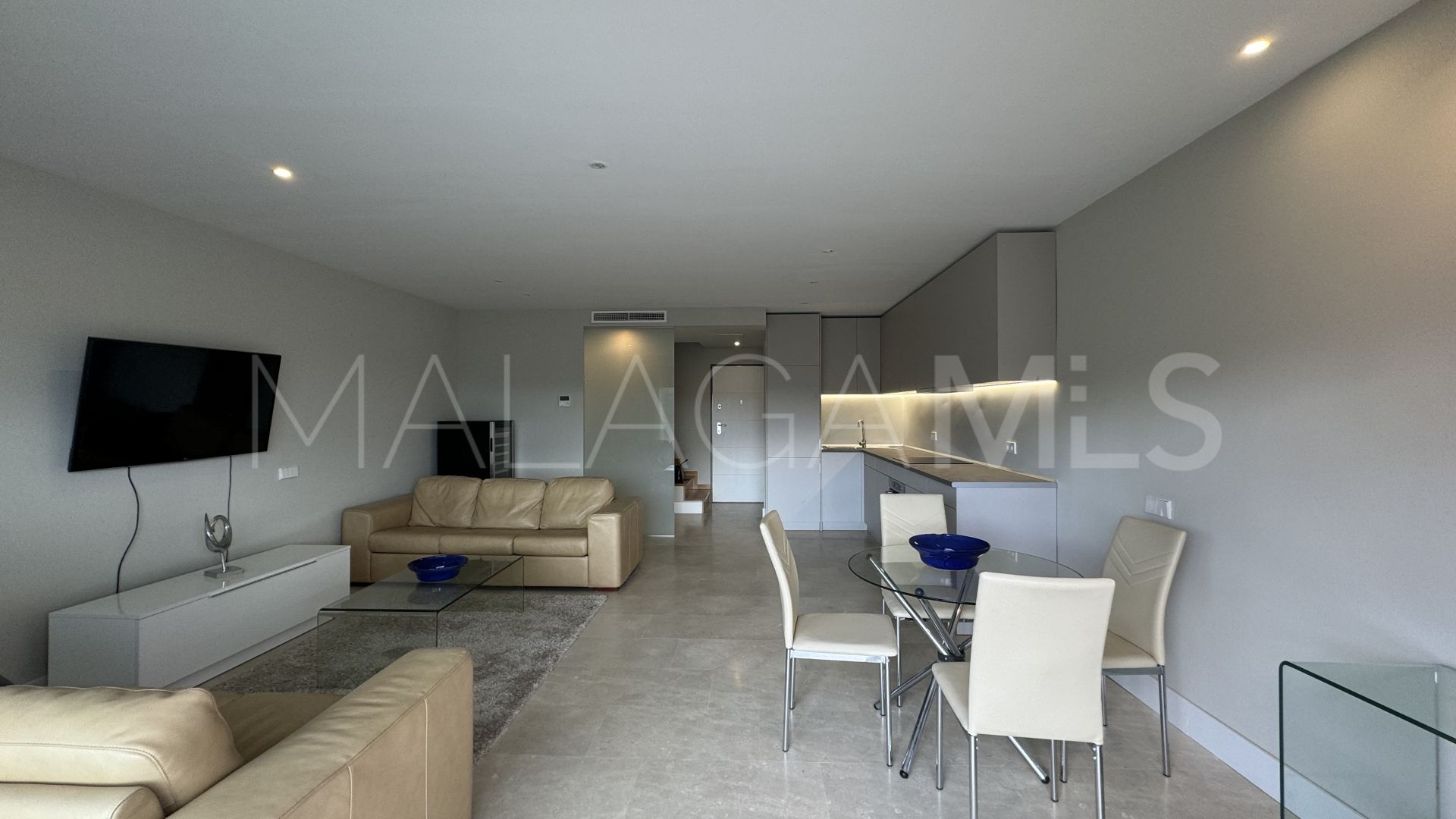 For sale penthouse in Selwo with 2 bedrooms