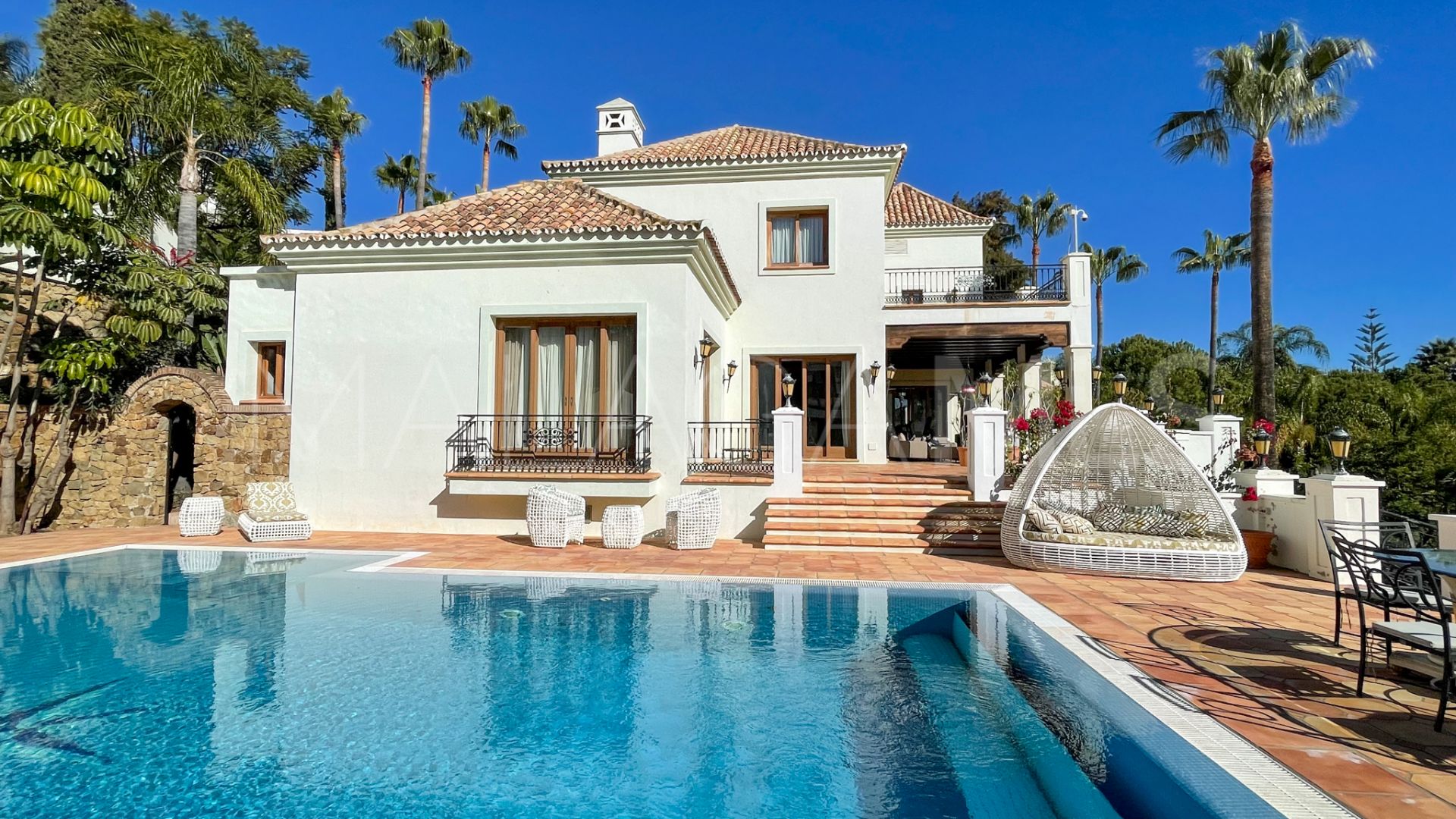 Villa for sale in Paraiso Alto