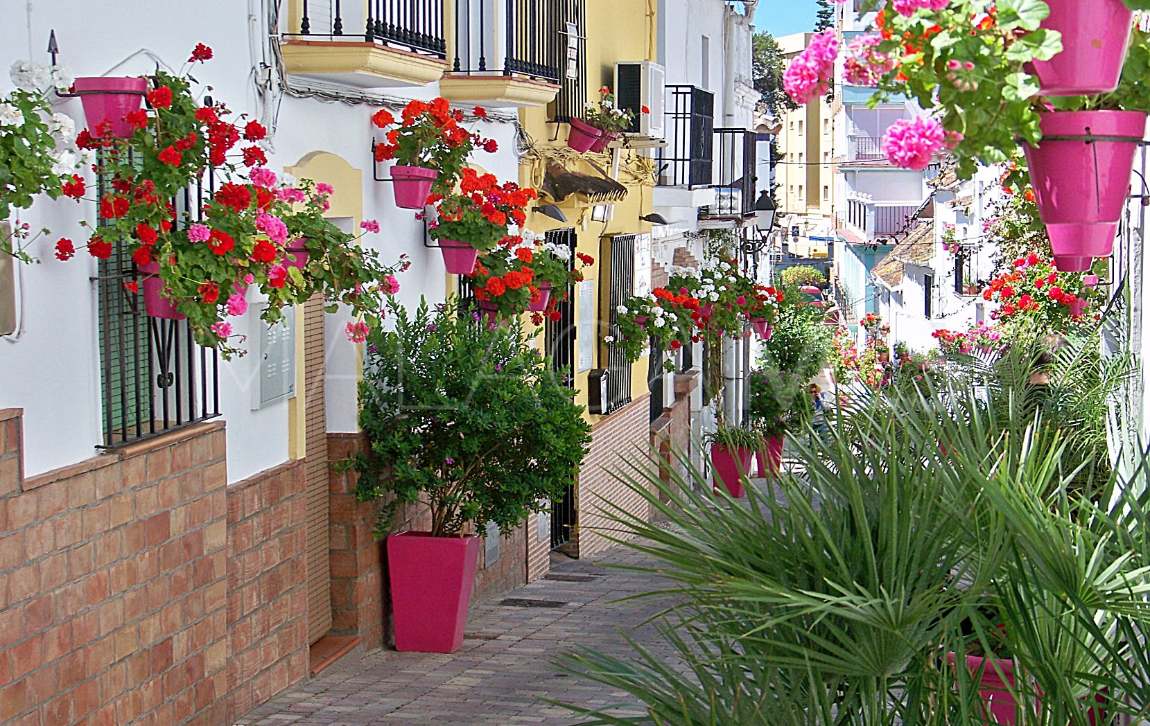 Lägenhet for sale in Estepona Golf