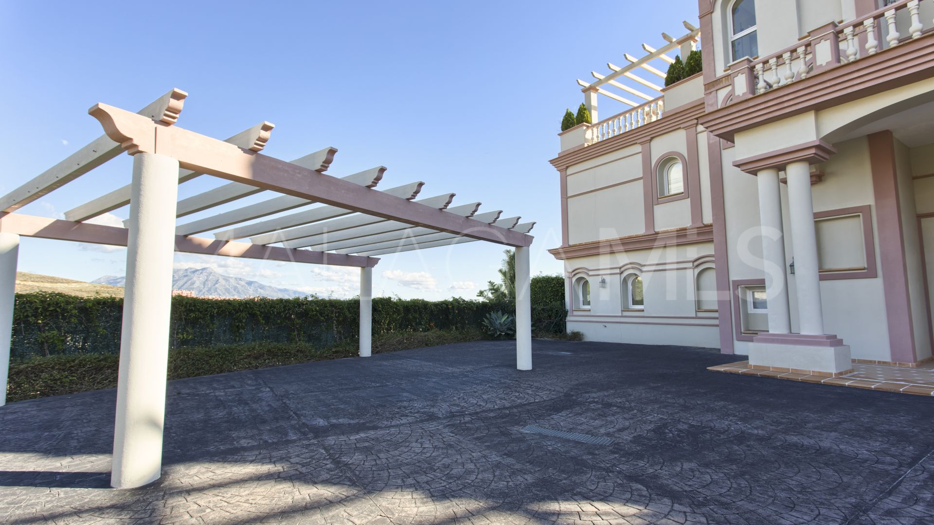Villa a la venta in Los Flamingos de 8 bedrooms