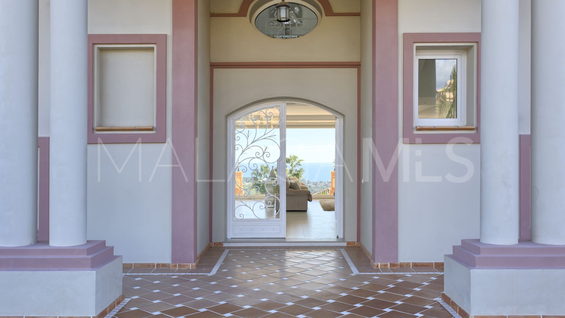 Villa a la venta in Los Flamingos de 8 bedrooms