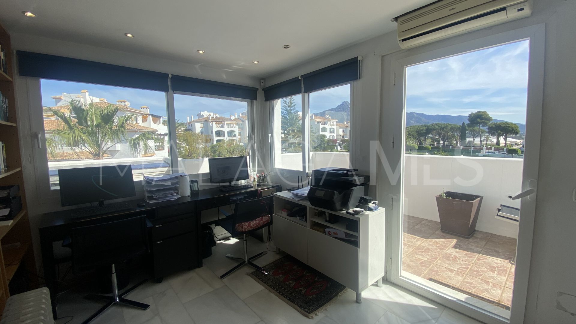 Appartement for sale in Royal Gardens