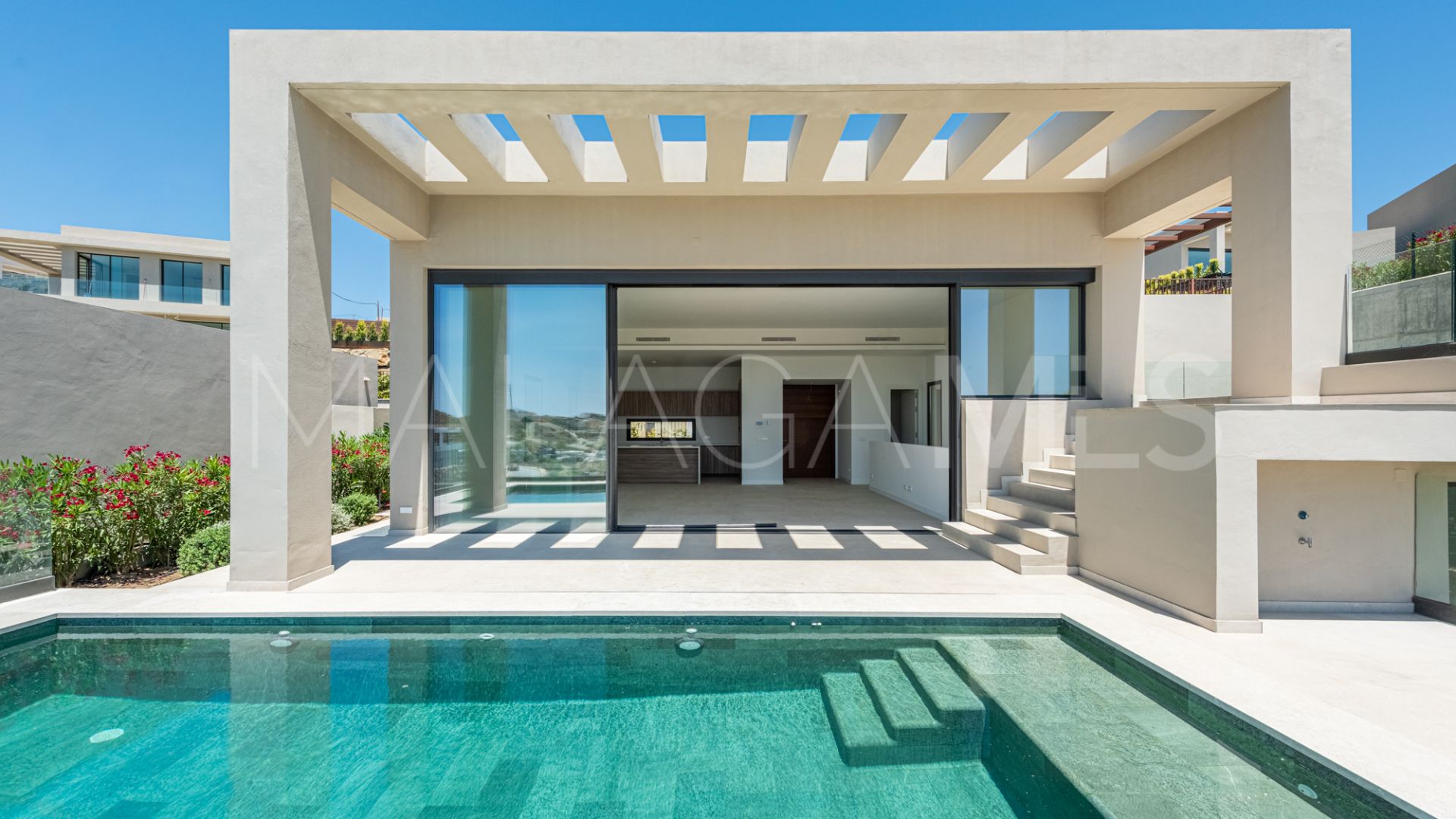 Villa for sale in La Finca de Jasmine