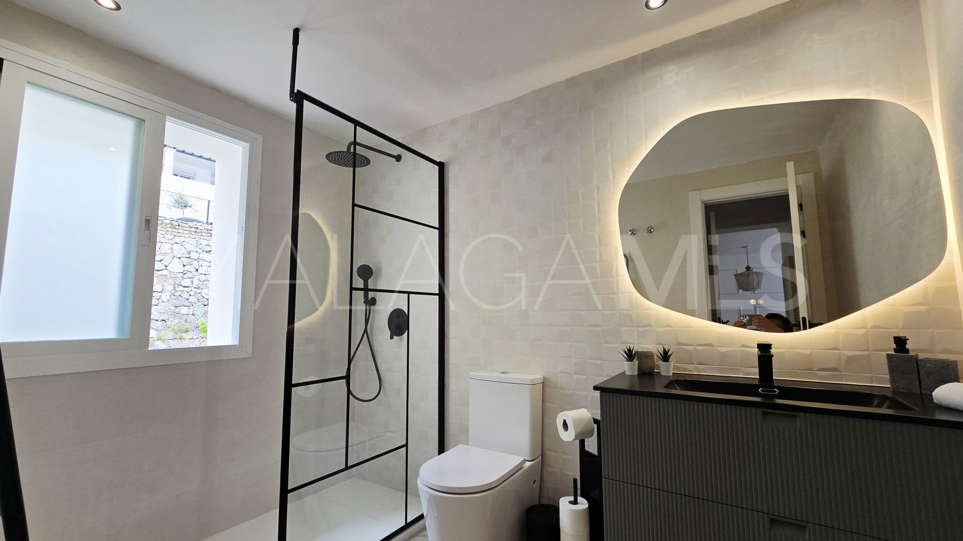 Buy apartment with 3 bedrooms in La Quinta