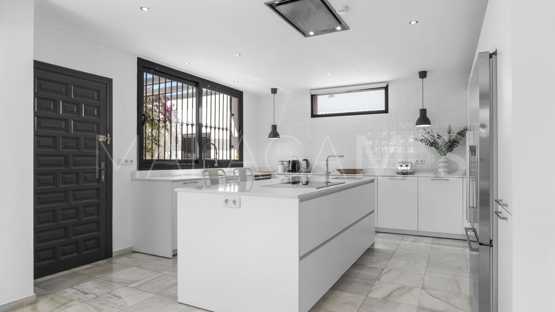 Villa for sale in Altos del Rodeo