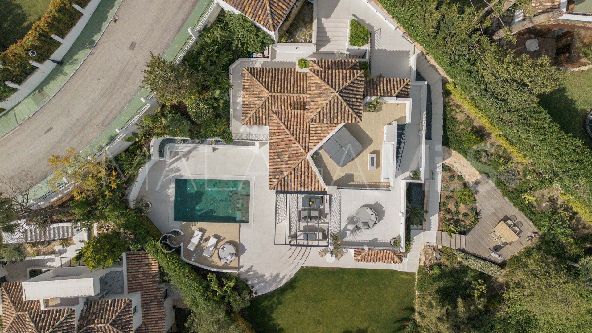 Villa for sale in Los Naranjos Hill Club